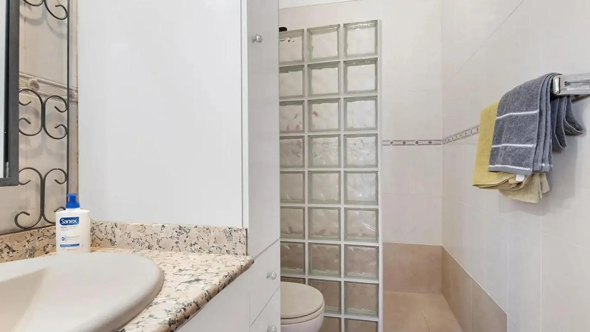 Spacious Holiday Home With Private Terrace Puerto de la Cruz   Puerto de la Cruz (Tenerife)