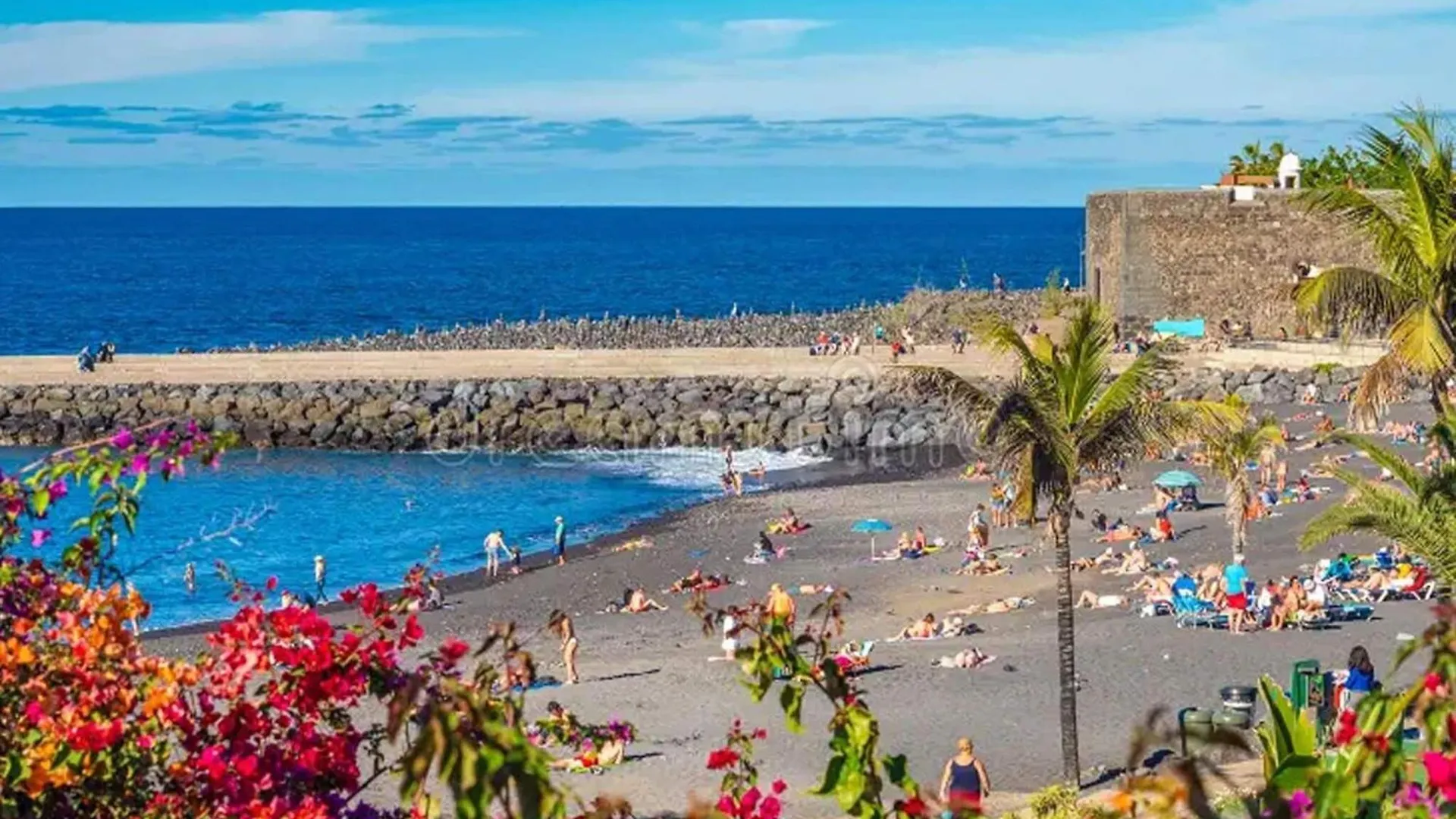 Spacious Holiday Home With Private Terrace Puerto de la Cruz
